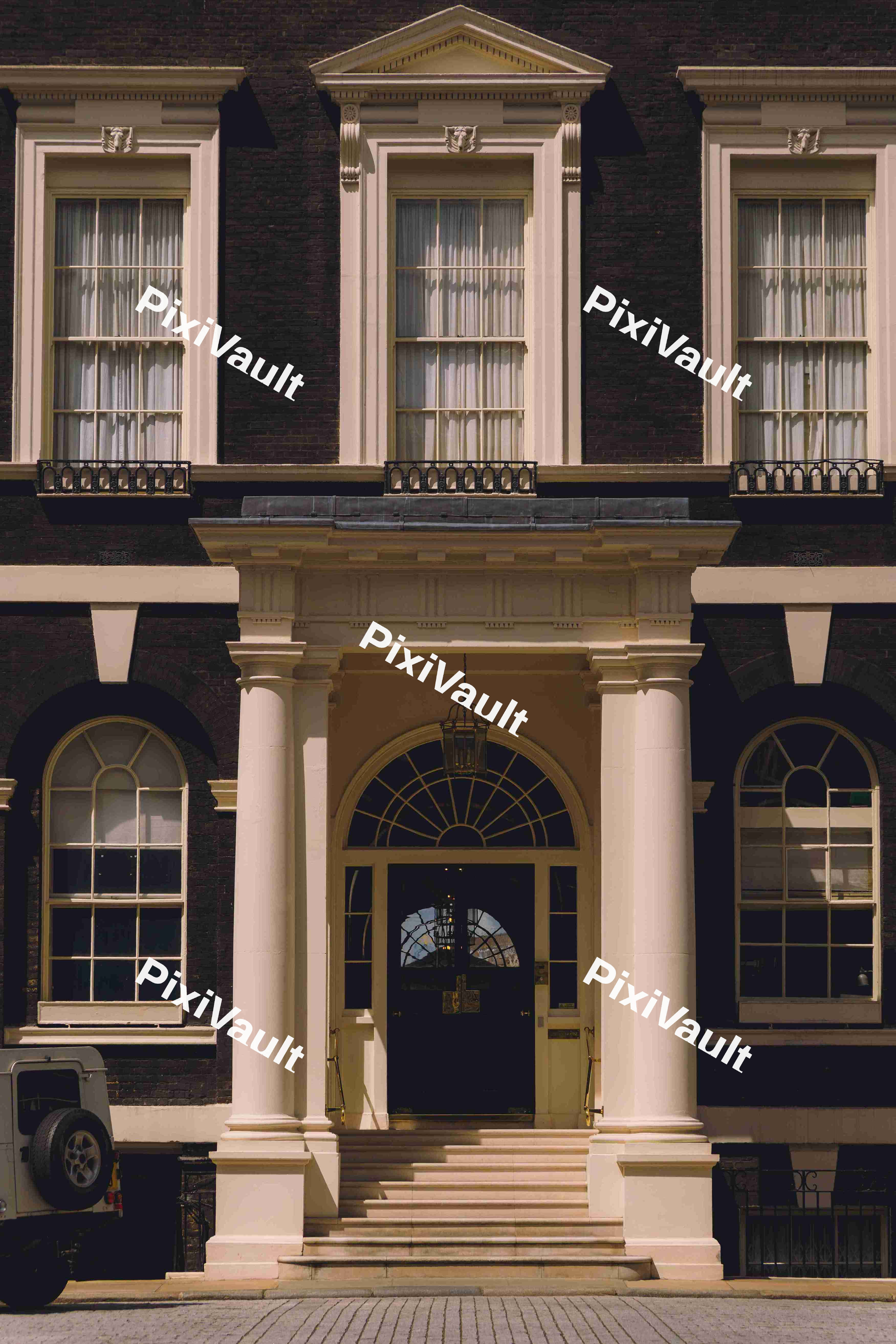 Black Mansion (Wide)